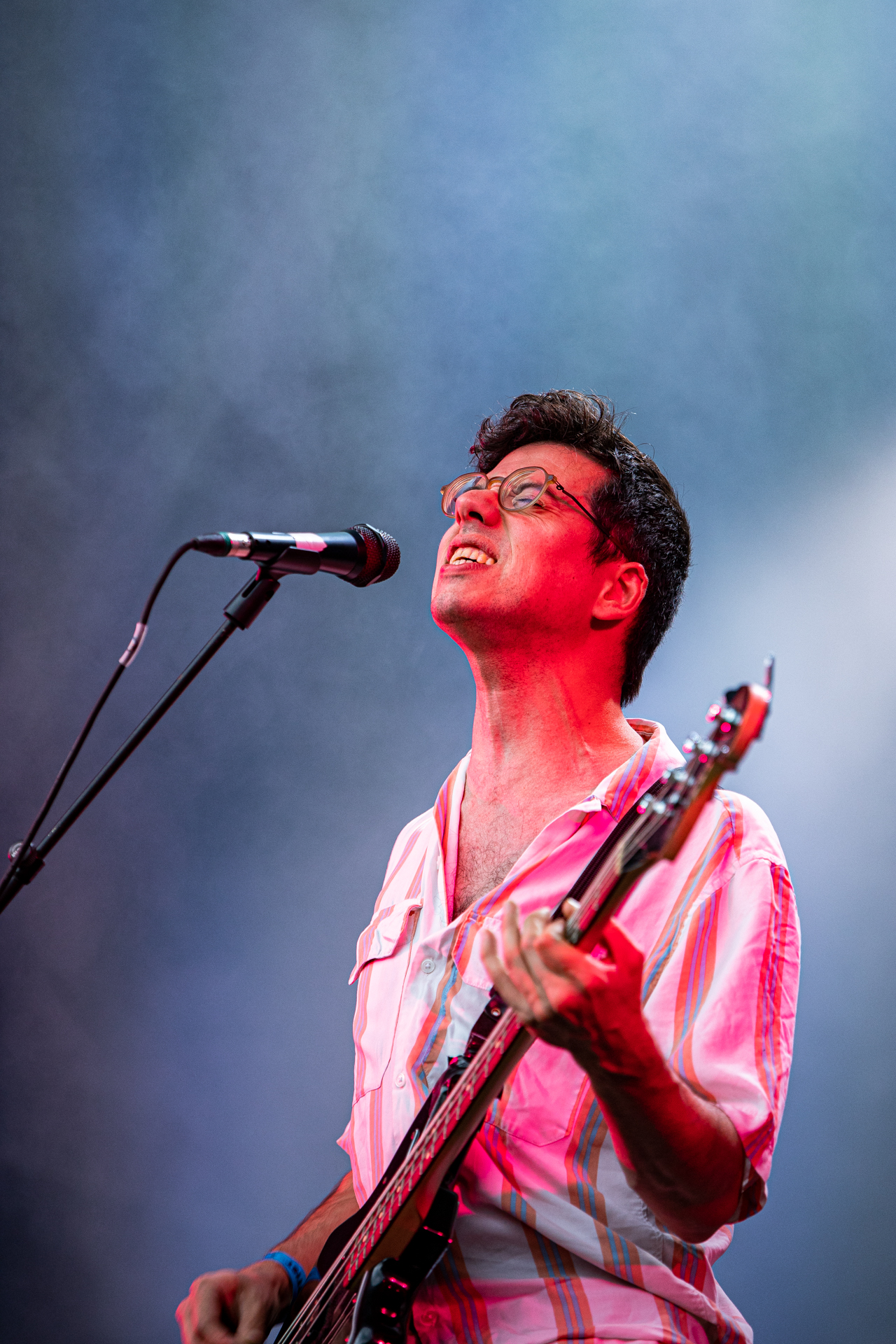 Dirk @ Genk on stage, picture 1, photographed by Leen Verlinden - FrontView Magazine
