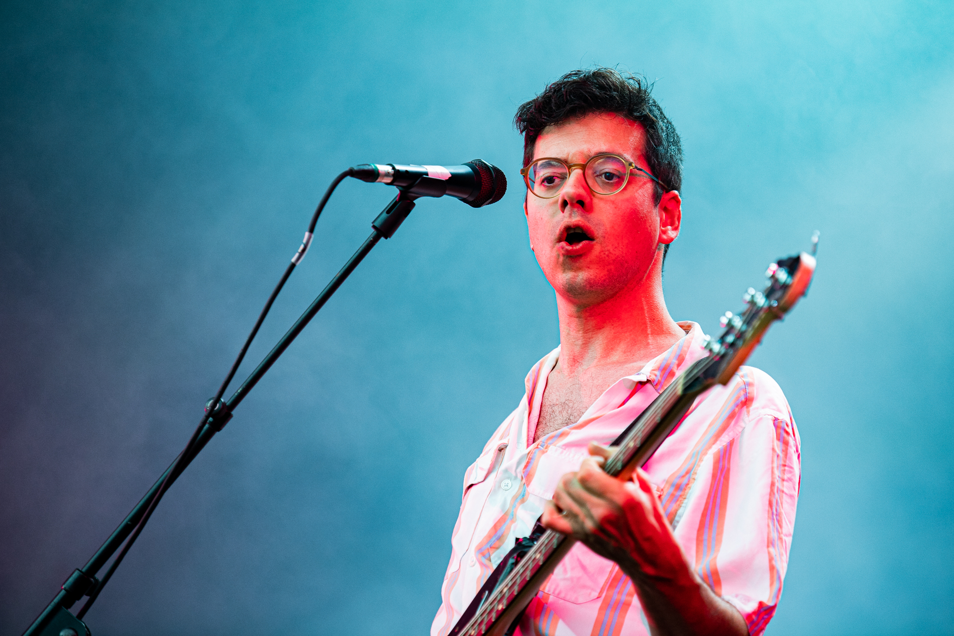 Dirk @ Genk on stage, picture 4, photographed by Leen Verlinden - FrontView Magazine