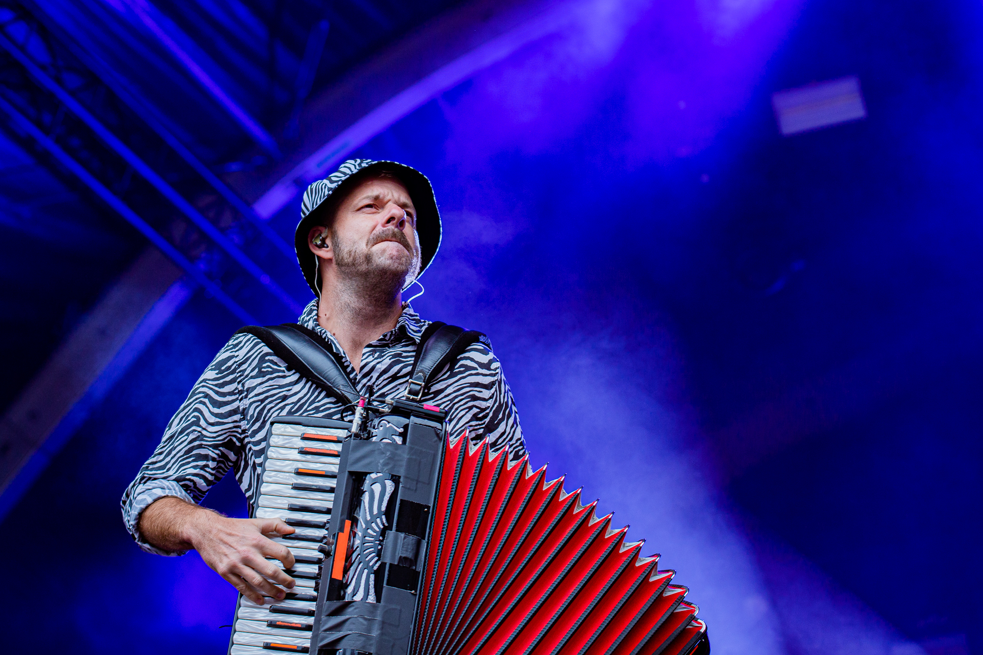 La Pegatina @ Genk on stage, picture 2, photographed by Leen Verlinden - FrontView Magazine
