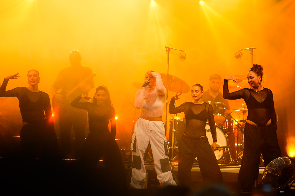 Laura Tesoro @ Genk on Stage, foto 2, foto's door Gert Daemen - FrontView Magazine