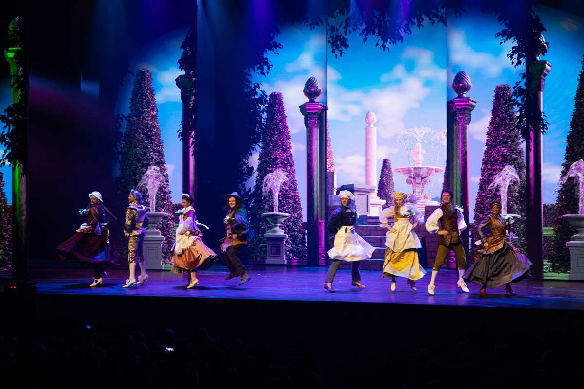 Première Sneeuwwitje @ Studio 100 Theater Plopsaland, foto 32, foto's door Goele Bormans - FrontView Magazine