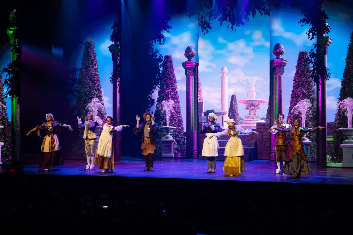 Première Sneeuwwitje @ Studio 100 Theater Plopsaland, foto 33, foto's door Goele Bormans - FrontView Magazine