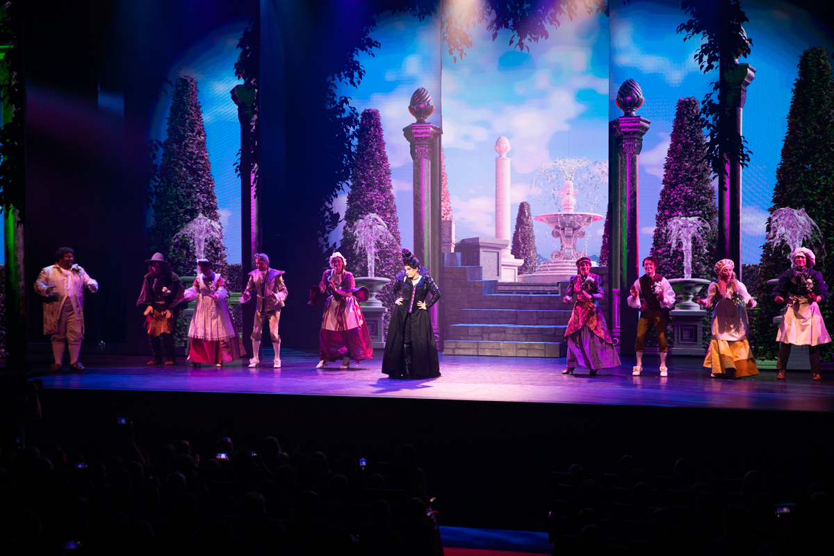 Première Sneeuwwitje @ Studio 100 Theater Plopsaland, foto 36, foto's door Goele Bormans - FrontView Magazine
