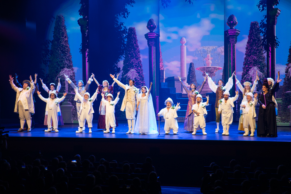 Première Sneeuwwitje @ Studio 100 Theater Plopsaland, foto 44, foto's door Goele Bormans - FrontView Magazine