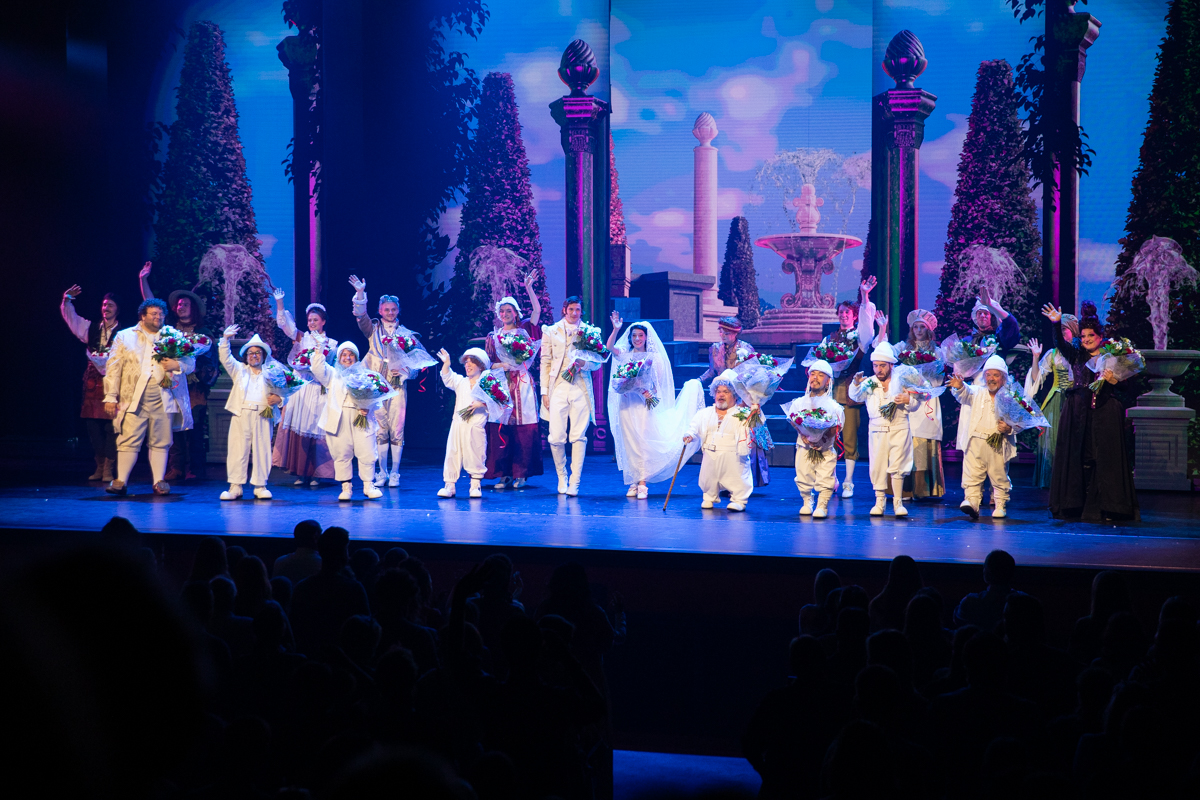 Première Sneeuwwitje @ Studio 100 Theater Plopsaland, foto 46, foto's door Goele Bormans - FrontView Magazine
