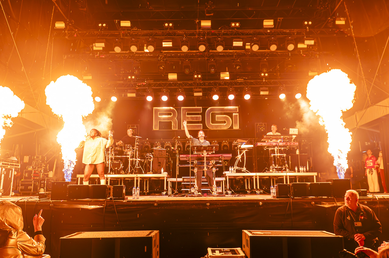 Regi @ Kanaalfeesten Willebroek, foto 29, foto's door Dimitri Vanlommel - FrontView Magazine