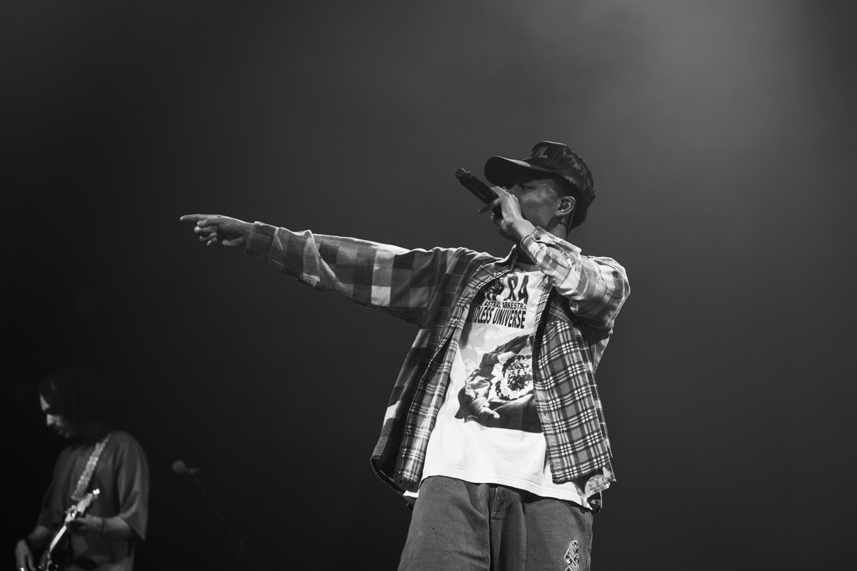 Loyle Carner @ 013, picture 5, photographed by Jelle Meersschaut - FrontView Magazine