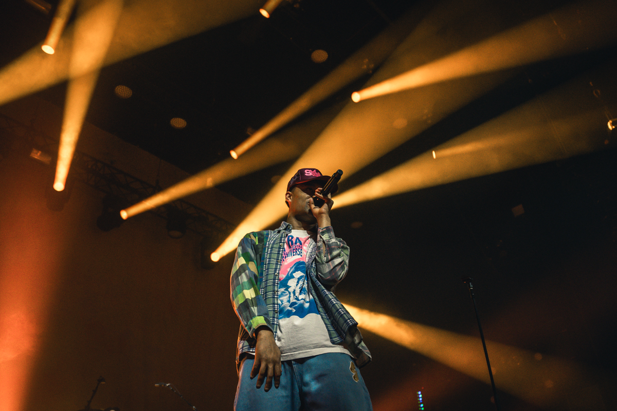 Loyle Carner @ 013, picture 9, photographed by Jelle Meersschaut - FrontView Magazine