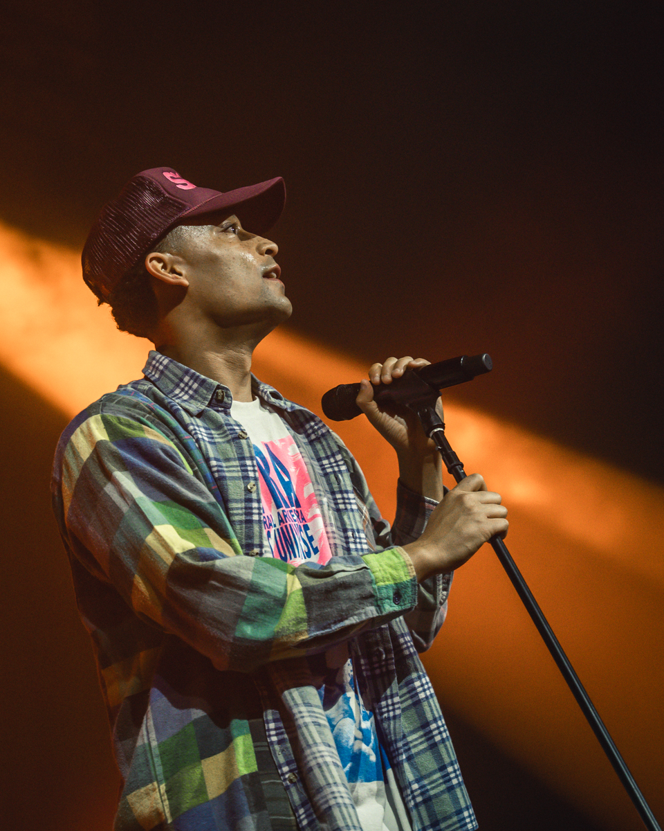 Loyle Carner @ 013, picture 10, photographed by Jelle Meersschaut - FrontView Magazine