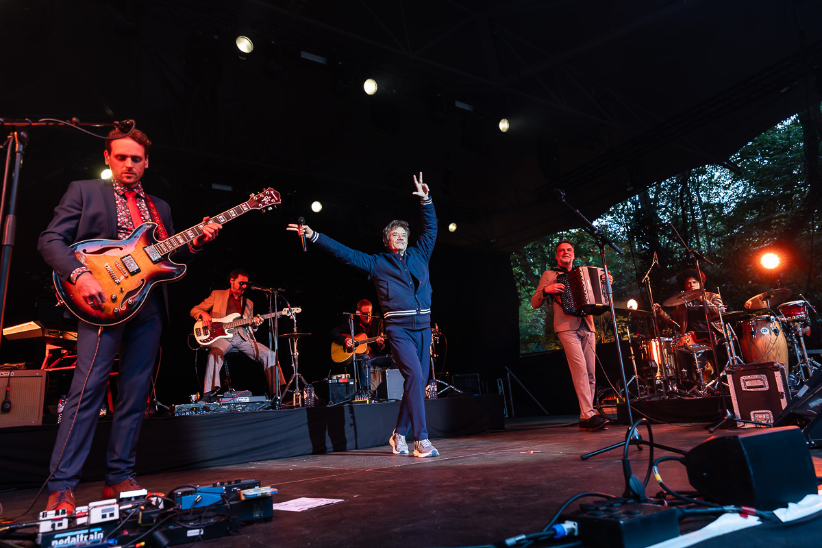 Bart Peeters @ OLT Rivierenhof, picture 2, photographed by Marc Verdonck - FrontView Magazine
