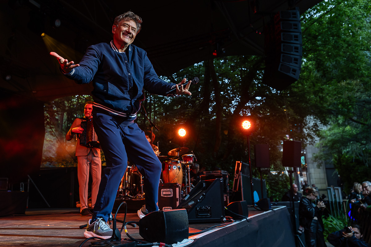 Bart Peeters @ OLT Rivierenhof, picture 7, photographed by Marc Verdonck - FrontView Magazine