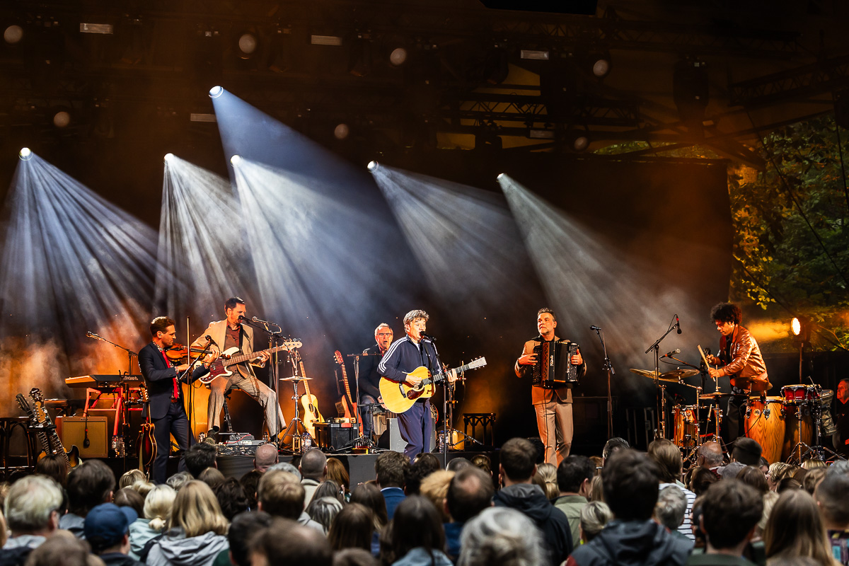 Bart Peeters @ OLT Rivierenhof, picture 17, photographed by Marc Verdonck - FrontView Magazine