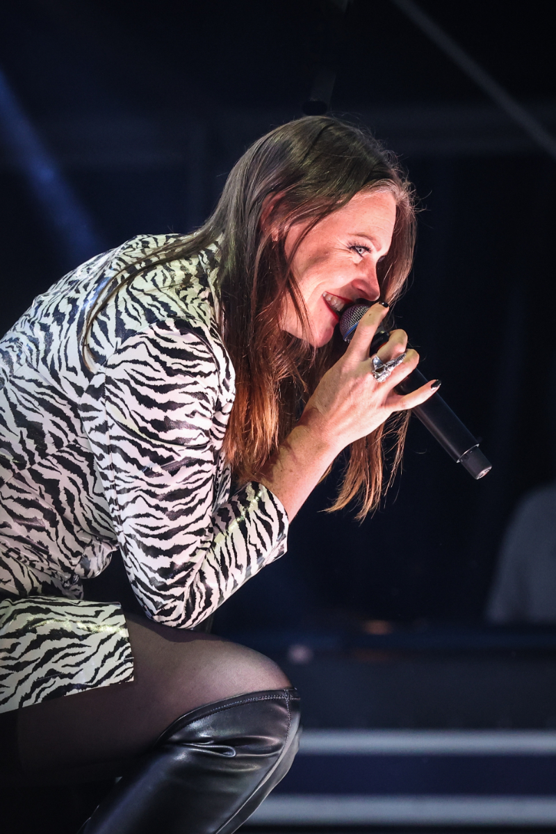 Floor Jansen en Anneke van Giersbergen Royal Park Live, foto 33, foto's door Kitty van de Waart - FrontView Magazine