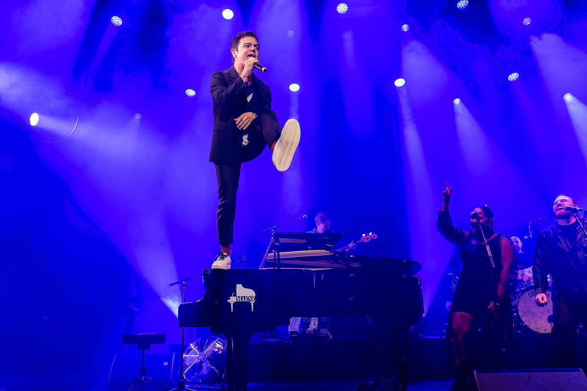 Jamie Cullum @ Gent Jazz, picture 6, photographed by David Johnson - FrontView Magazine