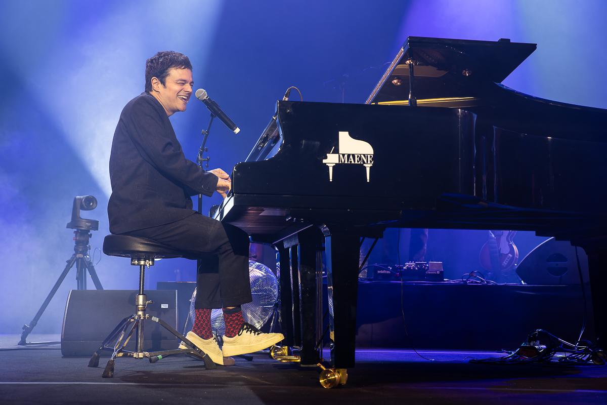 Jamie Cullum @ Gent Jazz, picture 9, photographed by David Johnson - FrontView Magazine