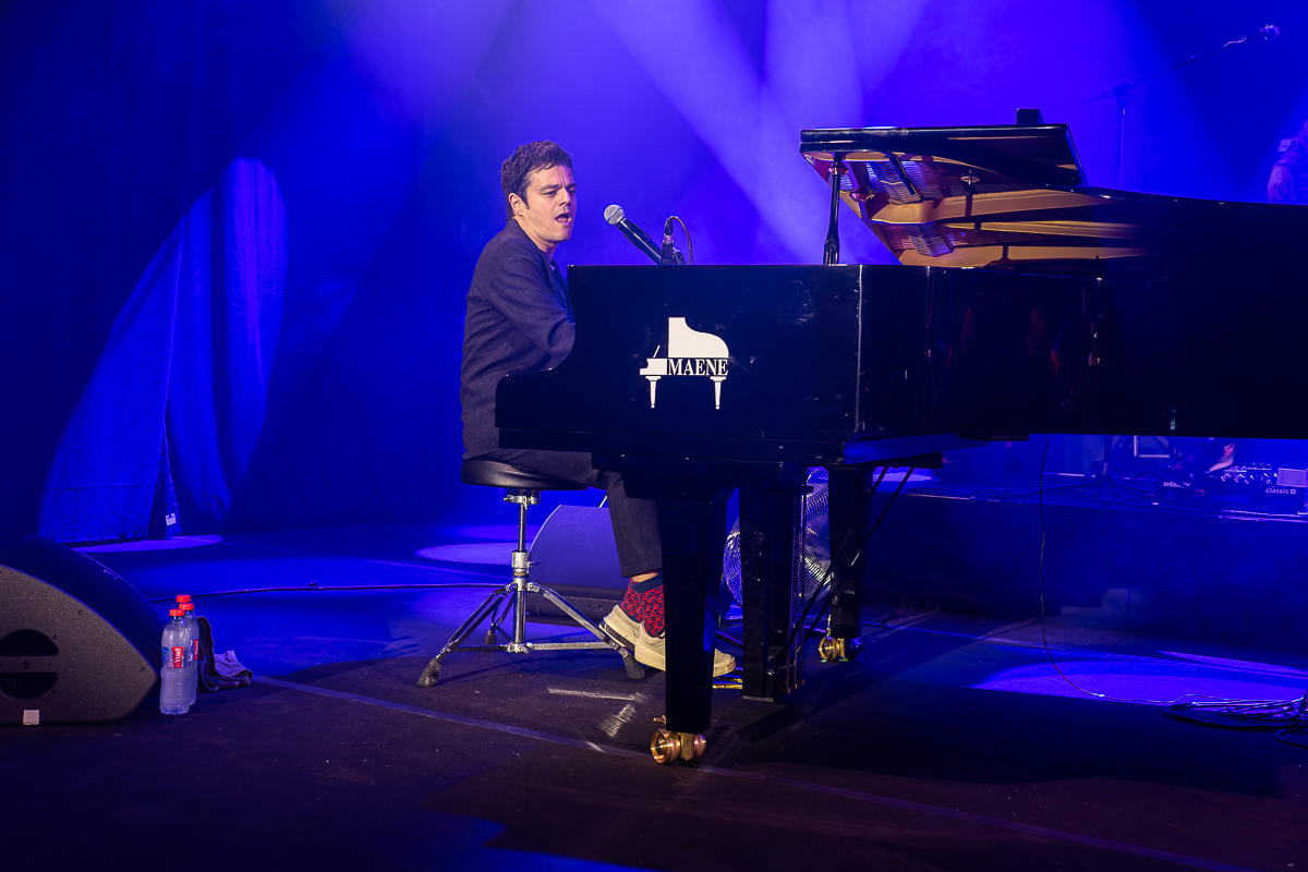 Jamie Cullum @ Gent Jazz, picture 13, photographed by David Johnson - FrontView Magazine
