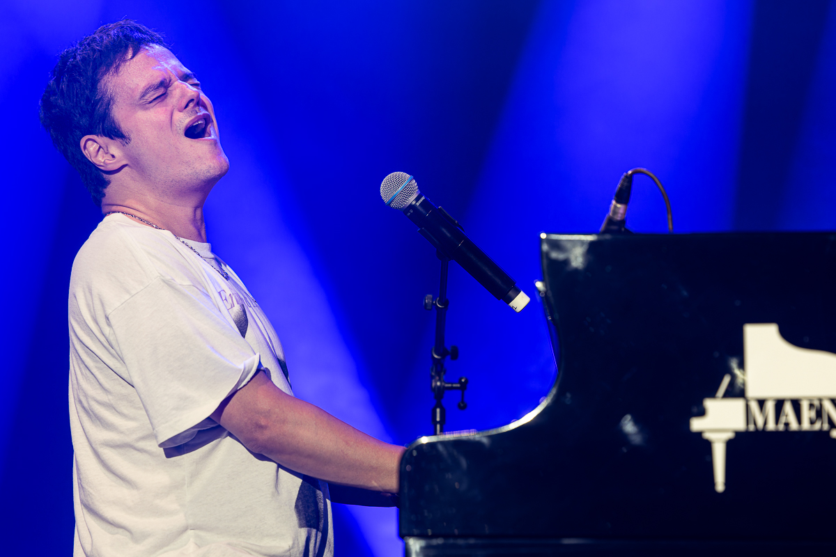 Jamie Cullum @ Gent Jazz, picture 20, photographed by David Johnson - FrontView Magazine