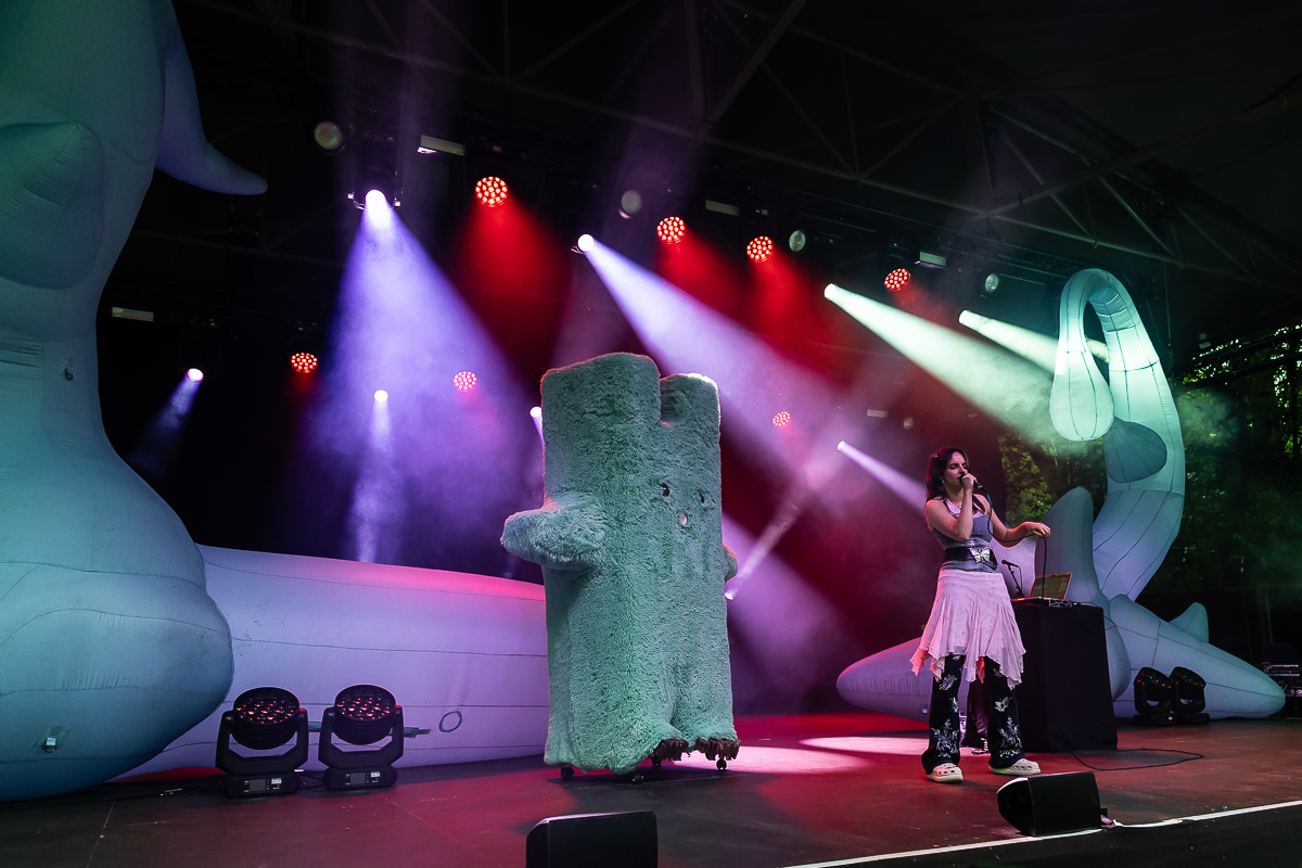 PIFFY @ OLT Rivierenhof, picture 3, photographed by Marc Verdonck - FrontView Magazine