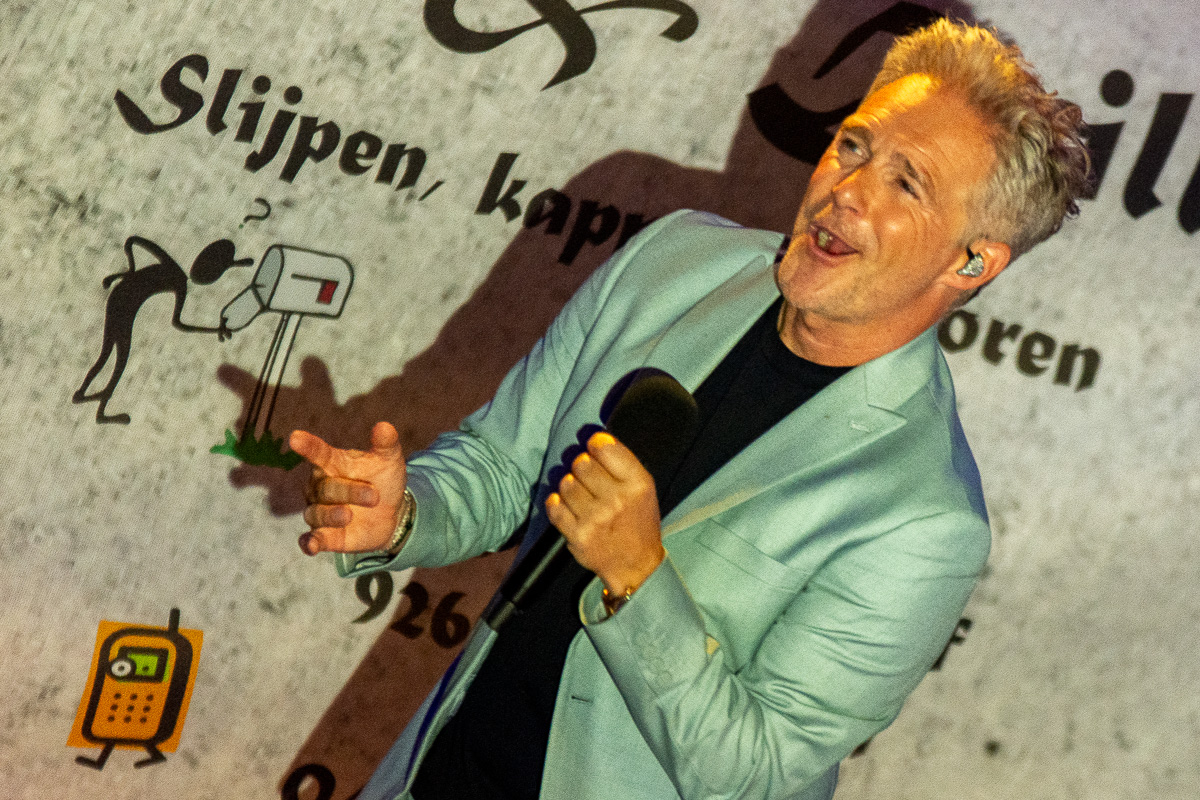 Songfestival aan het Donkmeer @ Festivalhal Berlare, foto 18, foto's door Luc Klinckaert - FrontView Magazine