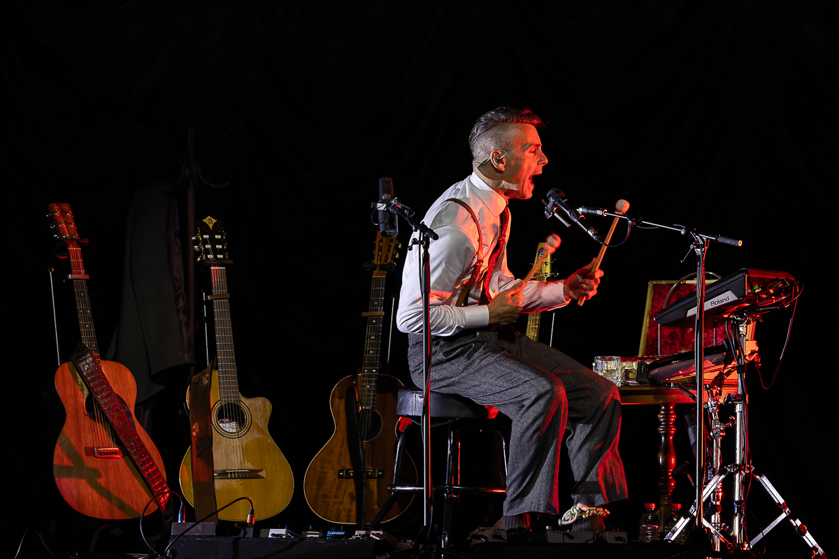 Asaf Avidan @ Gent Jazz, foto 5, foto's door David Johnson - FrontView Magazine