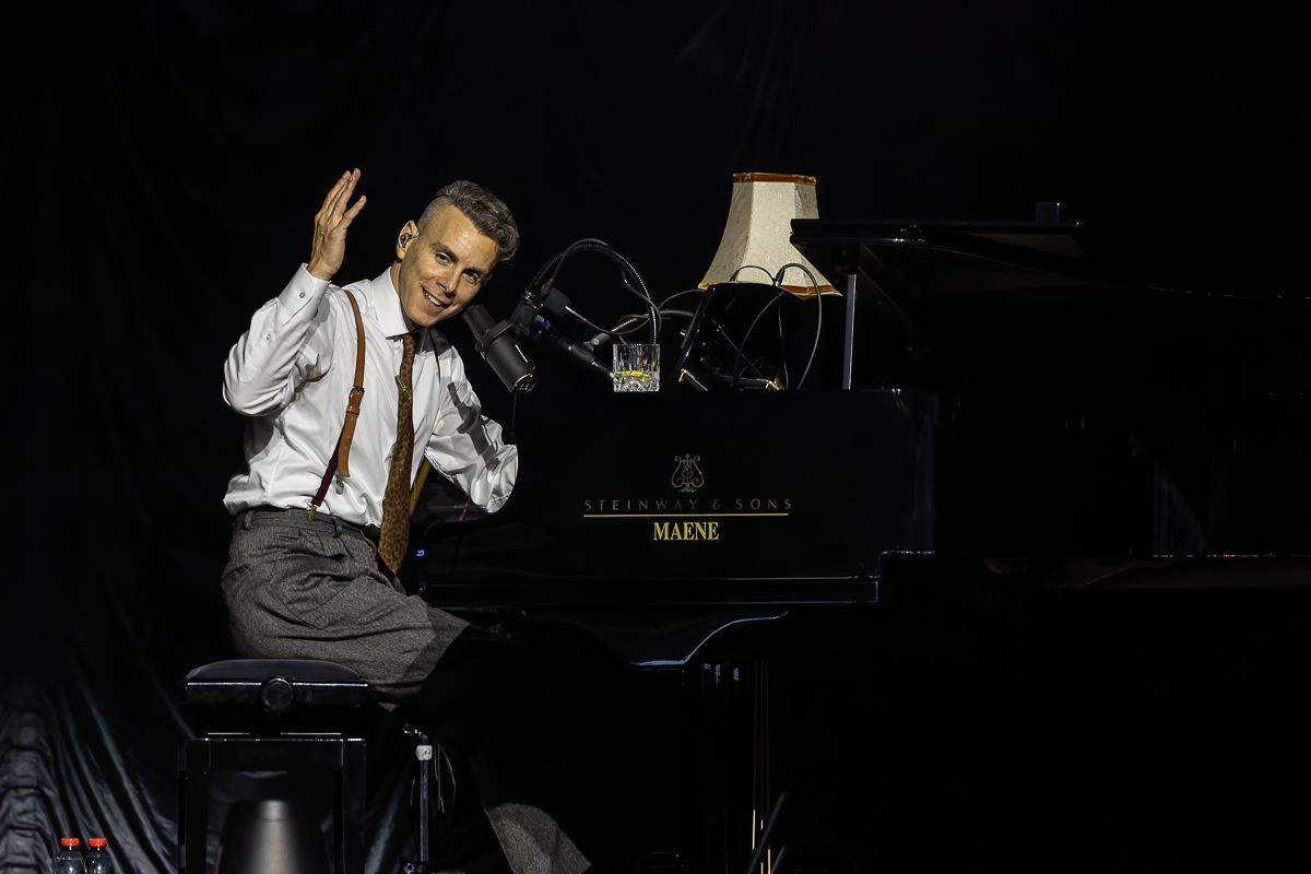 Asaf Avidan @ Gent Jazz, foto 8, foto's door David Johnson - FrontView Magazine