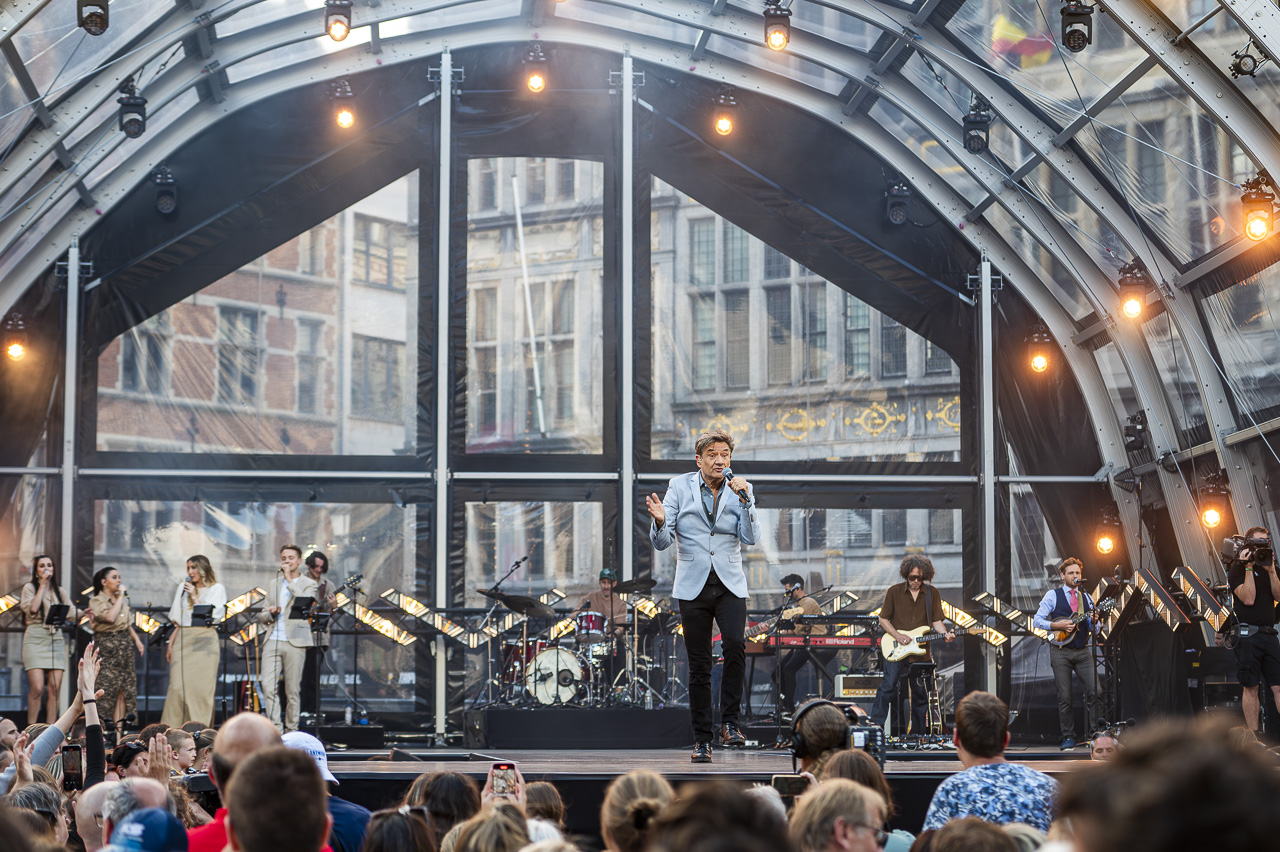 Vlaanderen Feest 2024 @ Grote Markt Antwerpen, foto 55, foto's door Dimitri Vanlommel - FrontView Magazine