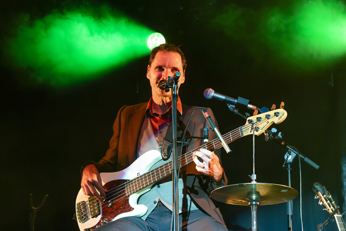 Bart Peeters & De Ideale Mannen @ Boerenrock, foto 15, foto's door Edwin Houdevelt - FrontView Magazine