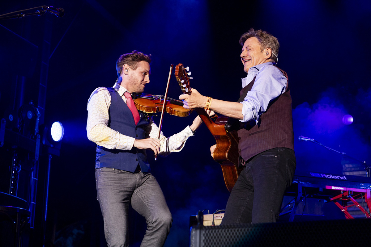 Bart Peeters & De Ideale Mannen @ Boerenrock, foto 22, foto's door Edwin Houdevelt - FrontView Magazine