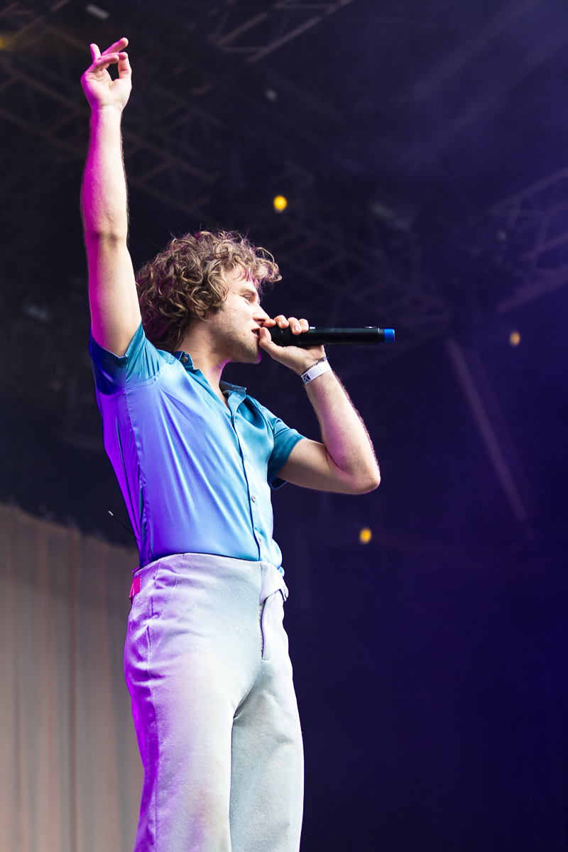 Compact disk dummies @ Cactus festival, picture 34, photographed by Anais Callens - FrontView Magazine