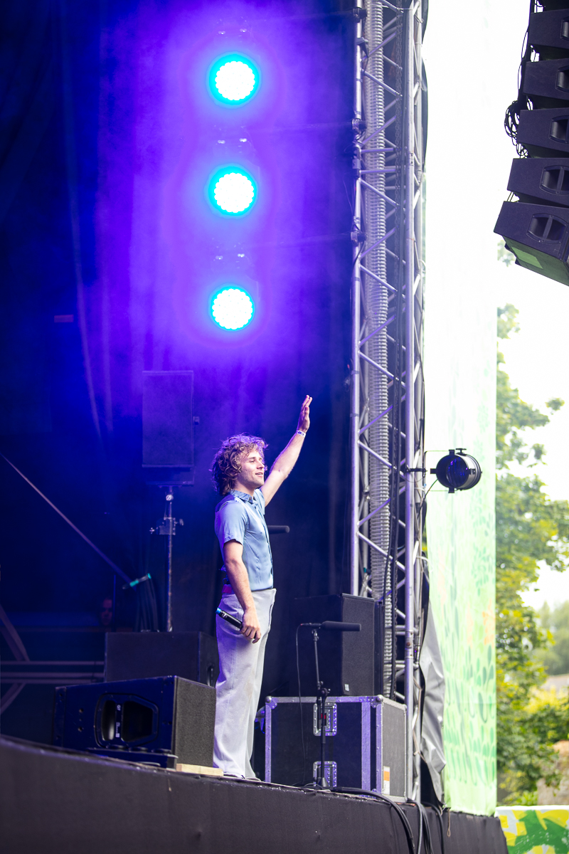 Compact disk dummies @ Cactus festival, picture 36, photographed by Anais Callens - FrontView Magazine