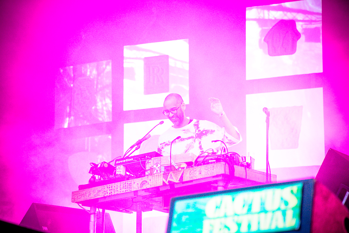 De jeugd van tegenwoordig @ Cactus festival, picture 20, photographed by Anais Callens - FrontView Magazine