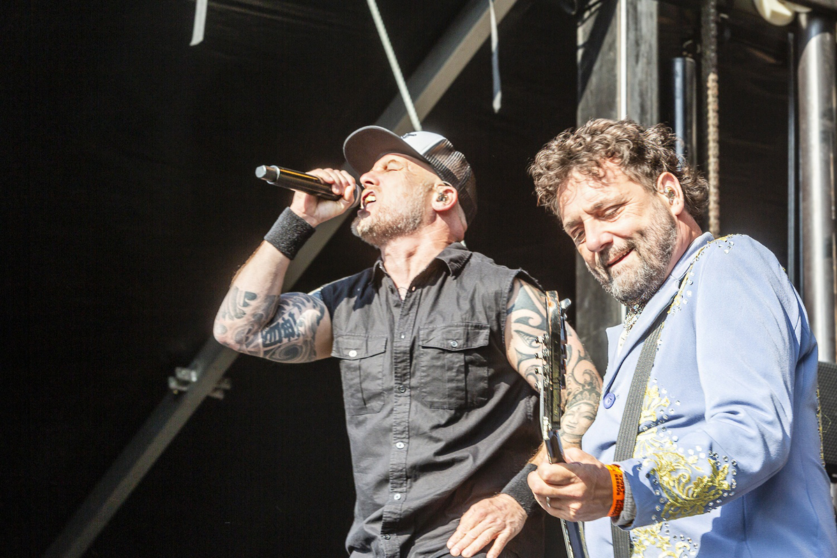 Heideroosjes @ BoerenRock, foto 5, foto's door Edwin Houdevelt - FrontView Magazine