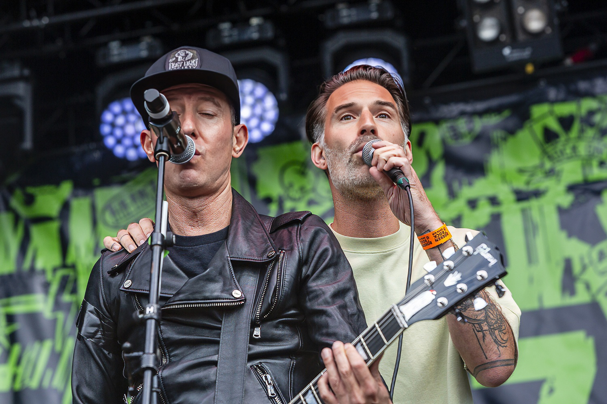 Janez Detd & Friends @ BoerenRock, foto 6, foto's door Edwin Houdevelt - FrontView Magazine