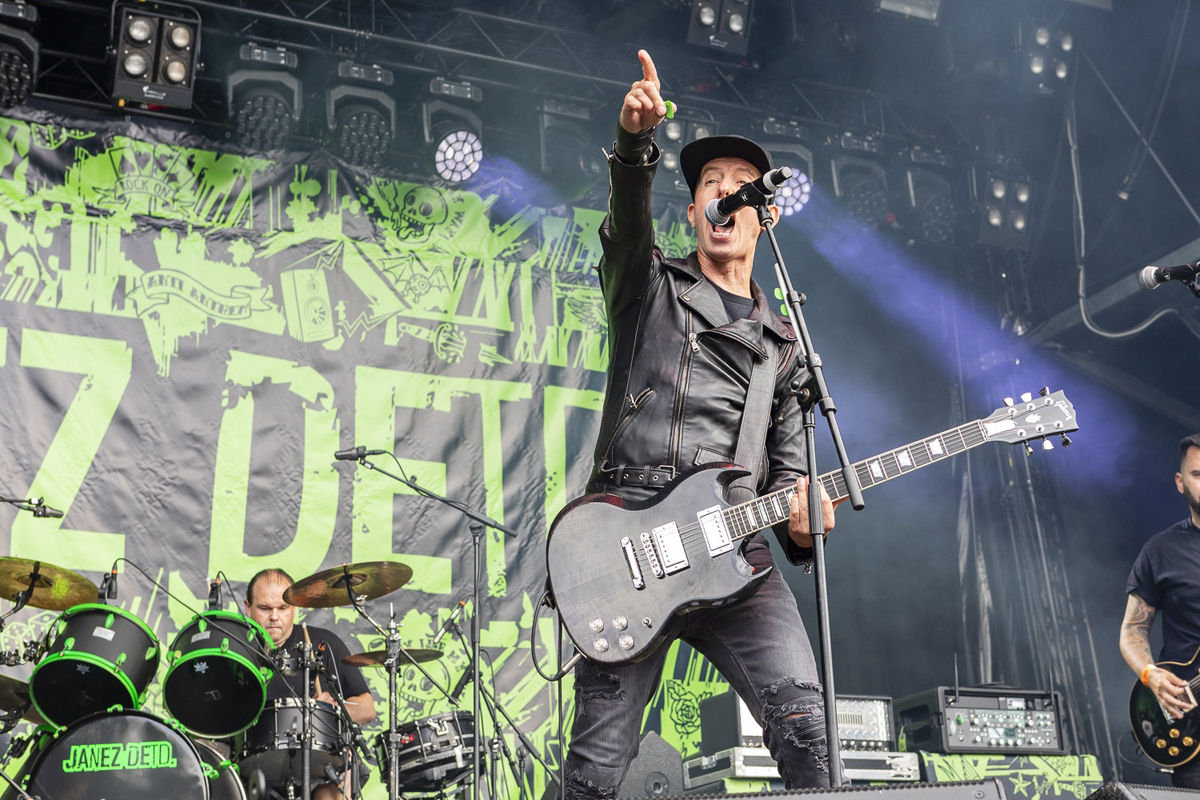 Janez Detd & Friends @ BoerenRock, foto 22, foto's door Edwin Houdevelt - FrontView Magazine