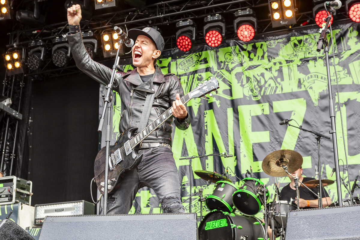 Janez Detd & Friends @ BoerenRock, foto 25, foto's door Edwin Houdevelt - FrontView Magazine