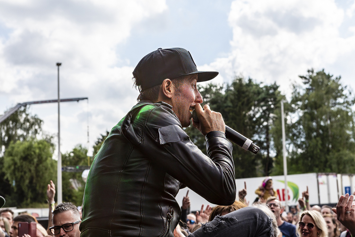 Janez Detd & Friends @ BoerenRock, foto 28, foto's door Edwin Houdevelt - FrontView Magazine