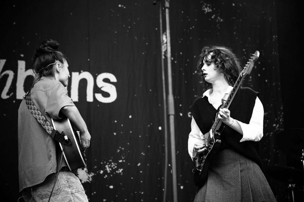 Kids With Buns @ Cactus festival, picture 6, photographed by Anais Callens - FrontView Magazine