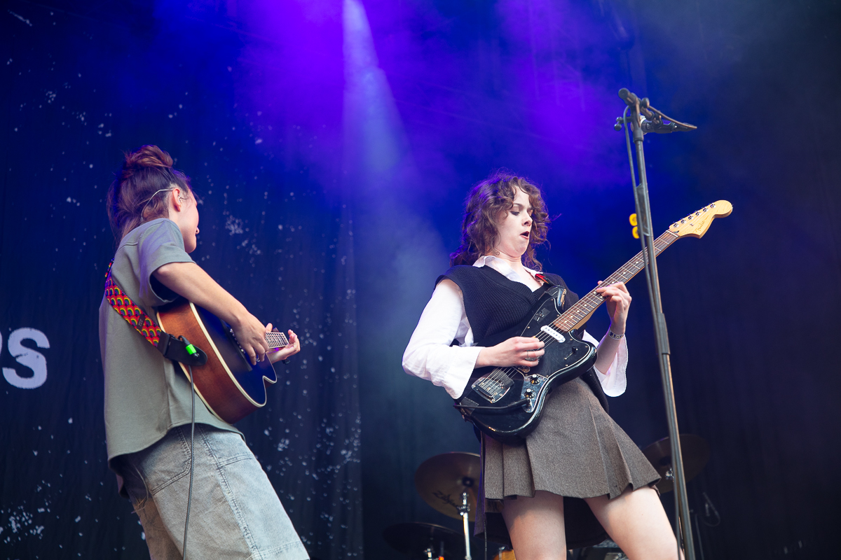 Kids With Buns @ Cactus festival, picture 8, photographed by Anais Callens - FrontView Magazine
