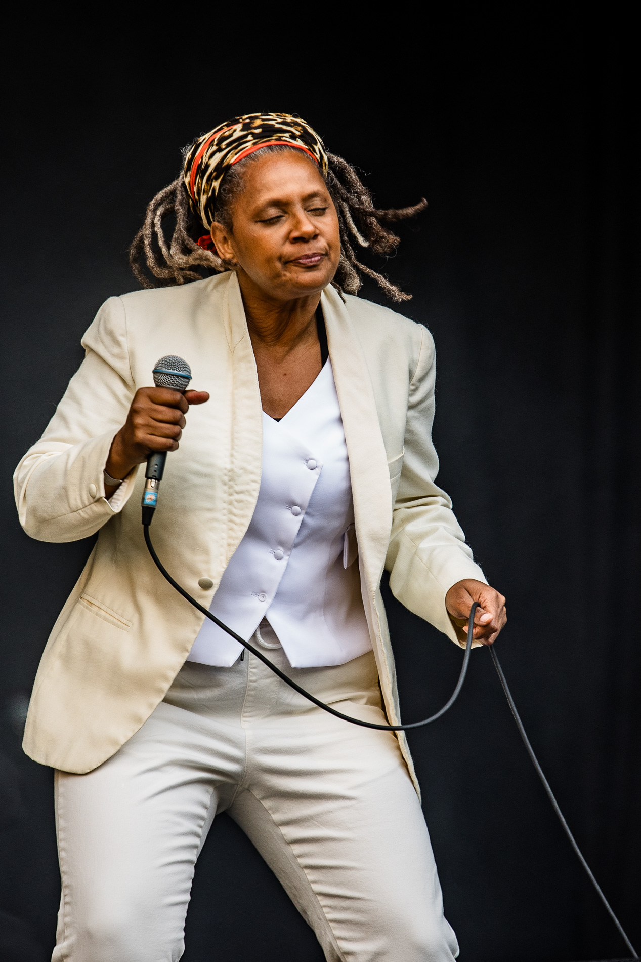 Mazimpakas @ Beleuvenissen, picture 13, photographed by Jürgen Bruynooghe - FrontView Magazine