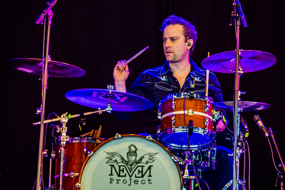 Nevenproject @ Bospop, picture 3, photographed by Dorien Goetschalckx - FrontView Magazine