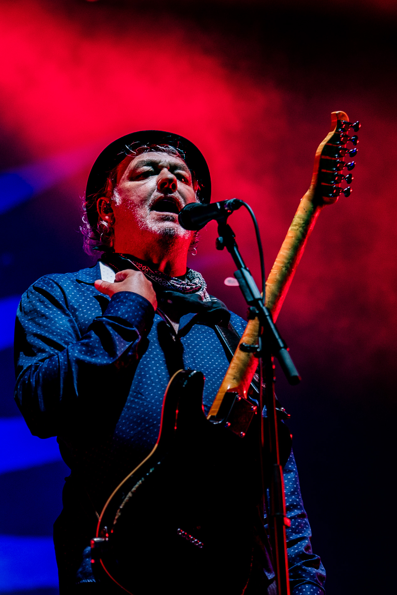 The Levellers @ Beleuvenissen, foto 4, foto's door Jürgen Bruynooghe - FrontView Magazine