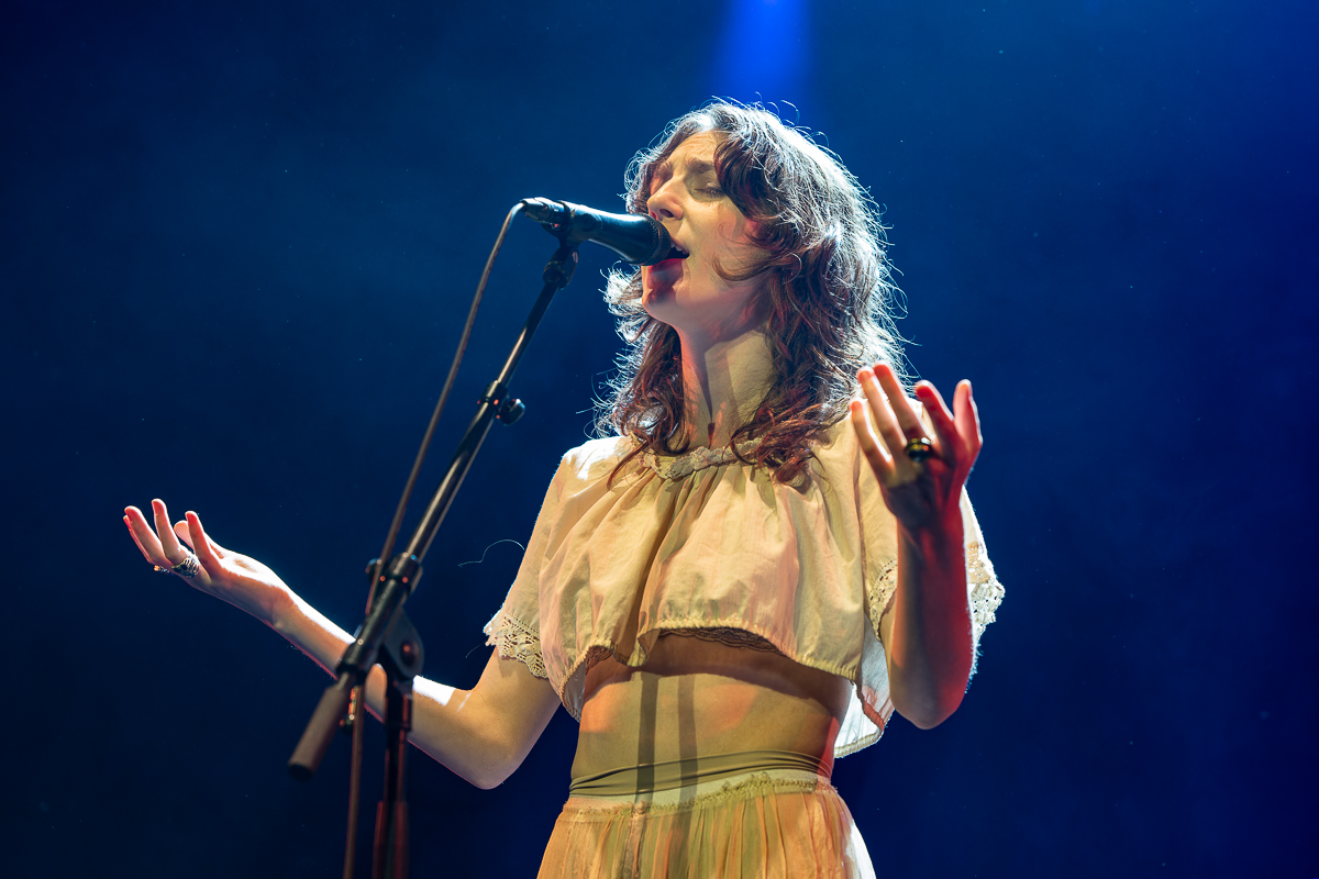 Birdy @ Gent Jazz, foto 15, foto's door David Johnson - FrontView Magazine