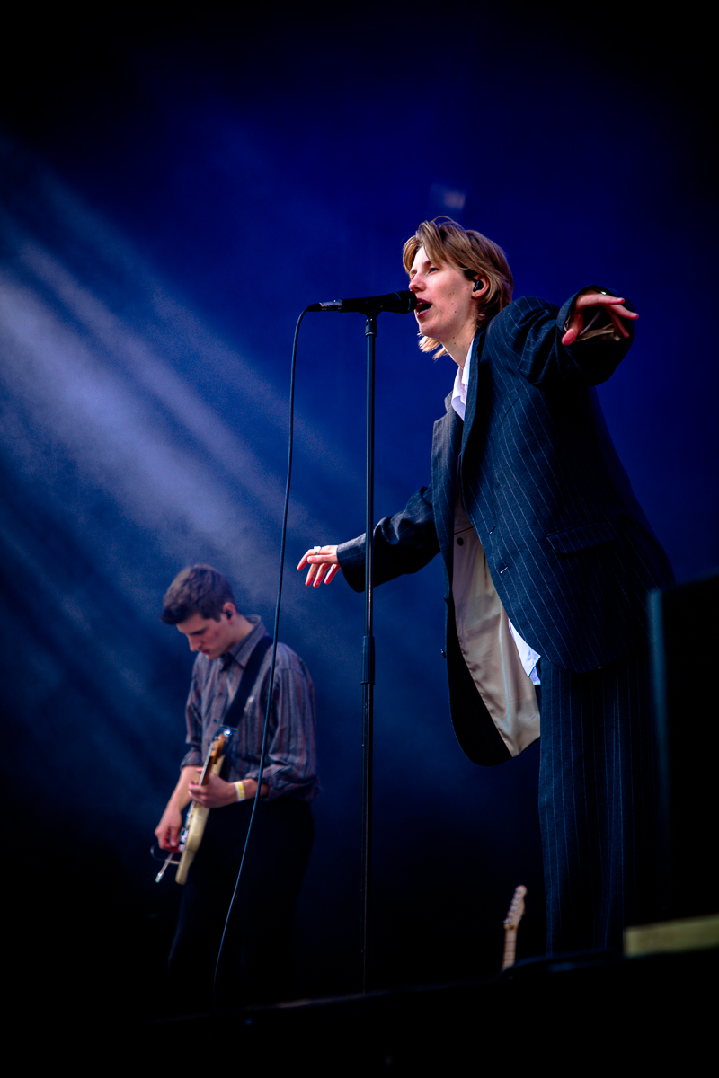 Whispering sons @ Cactus festival, picture 2, photographed by Anais Callens - FrontView Magazine