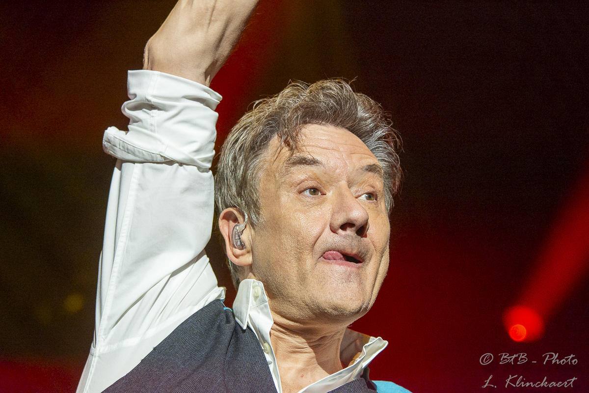 Bart Peeters @ Rock Zottegem Dag 3, picture 11, photographed by Luc Klinckaert - FrontView Magazine