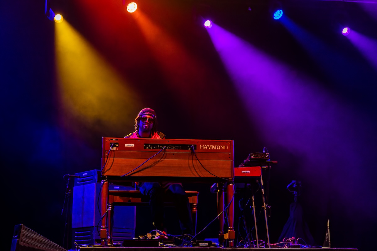 Christone 'Kingfish' Ingram @ Bospop, foto 1, foto's door Dorien Goetschalckx - FrontView Magazine