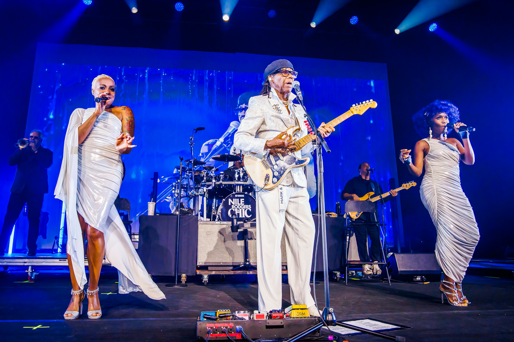 Nile Rodgers & Chic @ Gent Jazz, picture 4, photographed by Paul Jongeneelen - FrontView Magazine