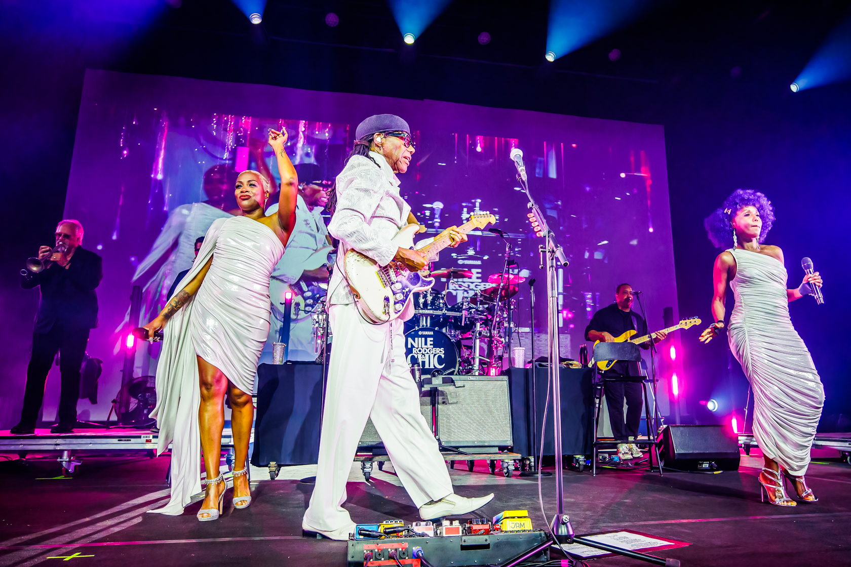 Nile Rodgers & Chic @ Gent Jazz, picture 19, photographed by Paul Jongeneelen - FrontView Magazine