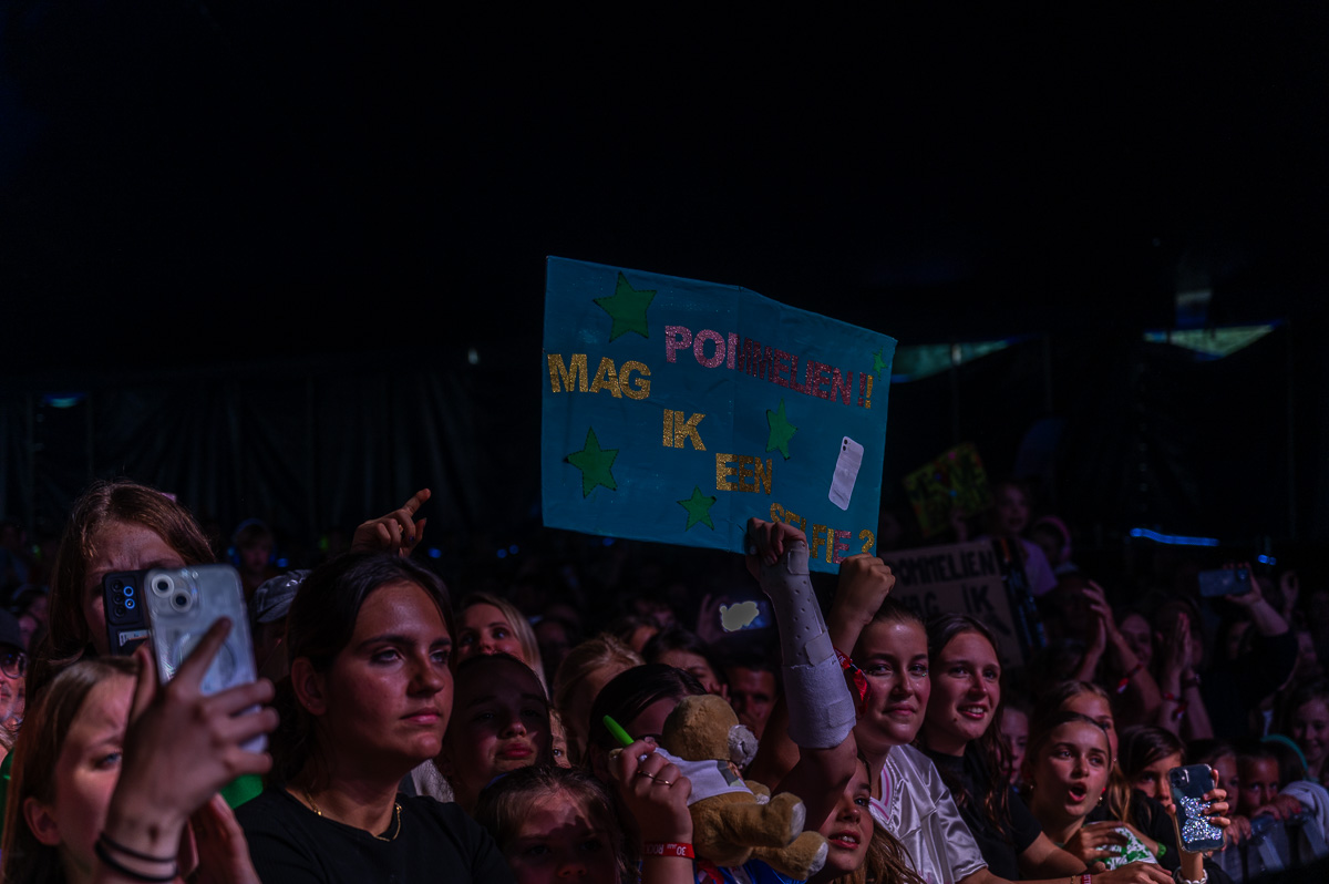 Pommelien Thijs @ Rock Zottegem Dag 3, picture 35, photographed by Luc Klinckaert - FrontView Magazine