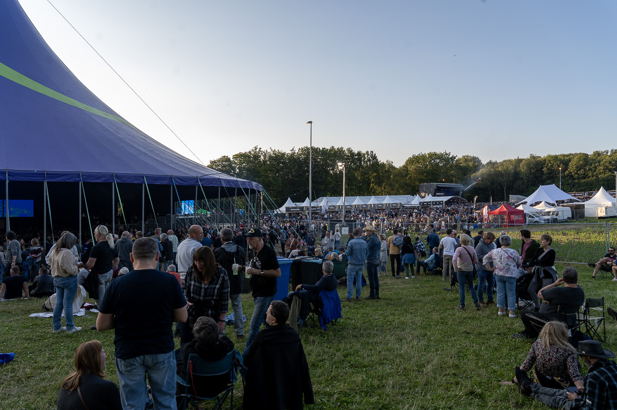 Sfeertjes @ Rock Zottegem Dag 3, picture 28, photographed by Luc Klinckaert - FrontView Magazine
