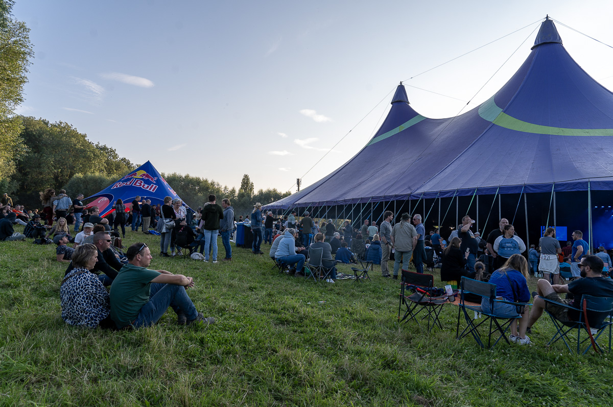Sfeertjes @ Rock Zottegem Dag 3, picture 30, photographed by Luc Klinckaert - FrontView Magazine